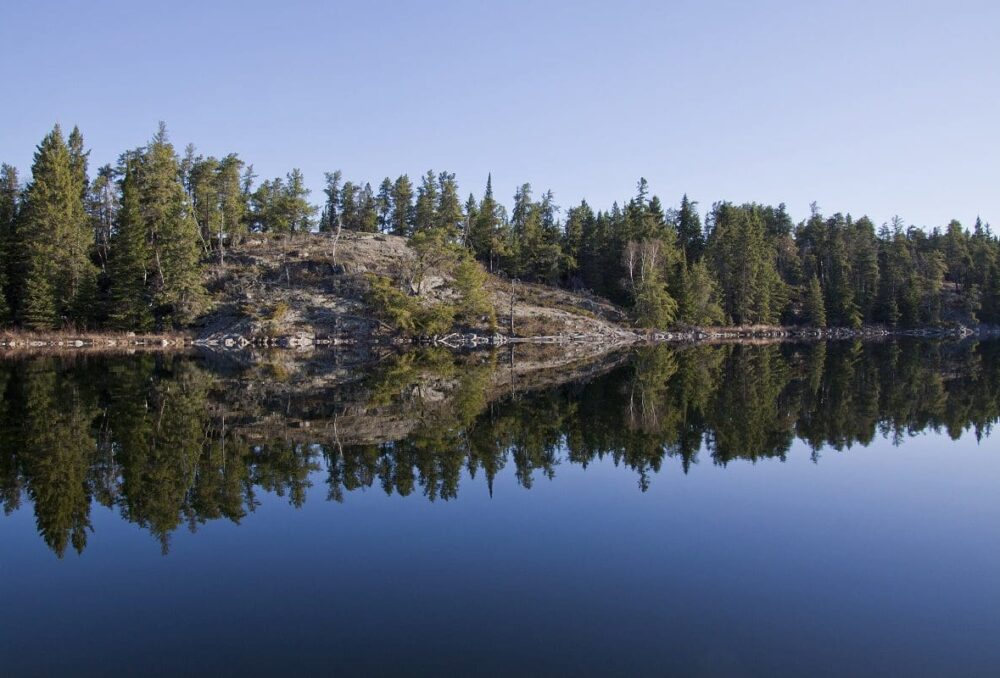 La responsabilité environnementale est un aspect essentiel de l’exploration de la nature canadienne.