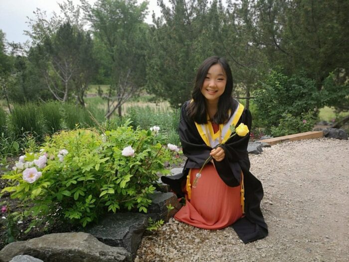 Joyce Ji, une diplômée du CEMH de Fort Richmond (étudie actuellement à l'Université du Manitoba).