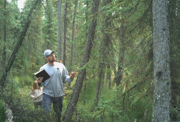 Les leçons de la conservation : les excursions dans les milieux humides, une affaire de famille