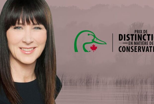 Canards Illimités Canada remet le Prix de distinction en matière de conservation 2024 à Tina Osen, présidente de HUB International Canada